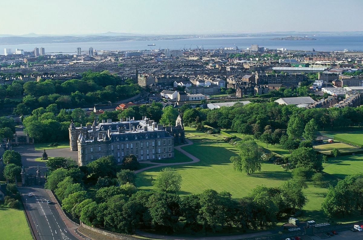 Vista aerea del palazzo di Holyrood, 1671-1679, Edimburgo, Scozia, Regno Unito, XVII secolo.