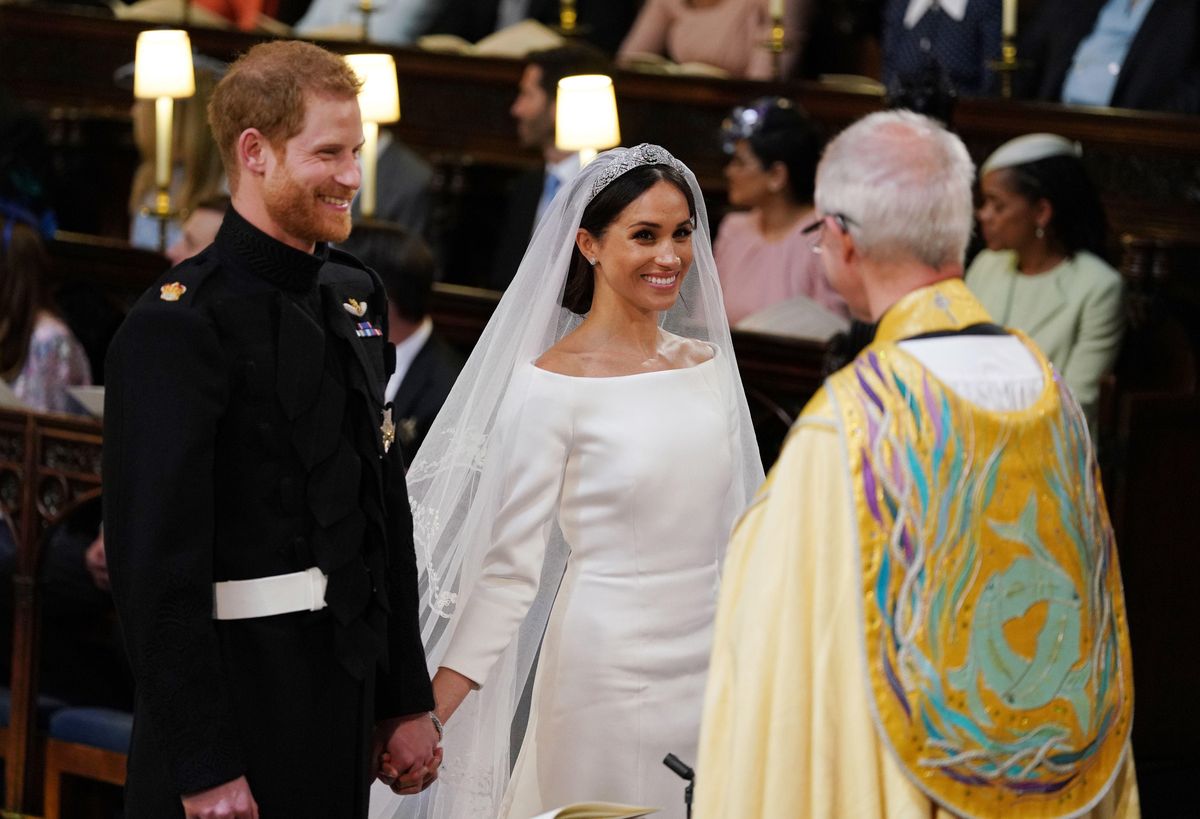 セントジョージでの結婚式の際のハリー王子とメーガンマークル