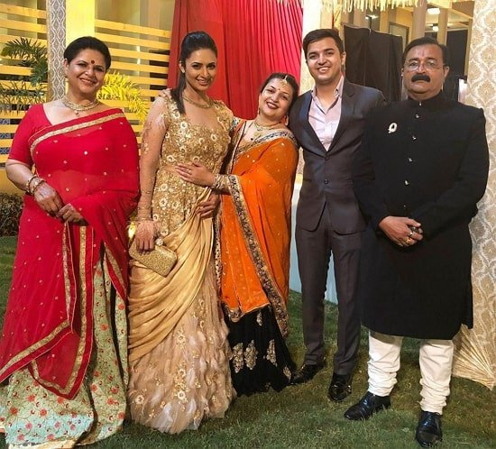 divyanka tripathi rodina