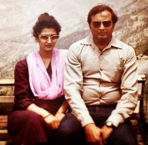   namita dubey padre