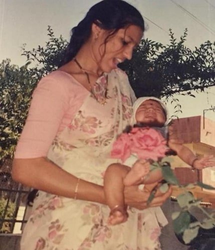 foto de infância de bhuvan bam
