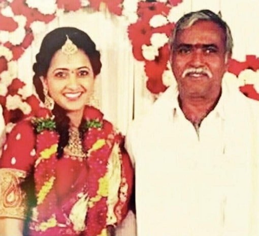 lasya manjunath otec