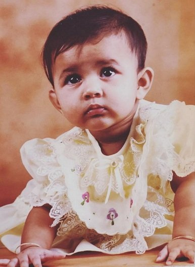 niharika konidela foto z detstva