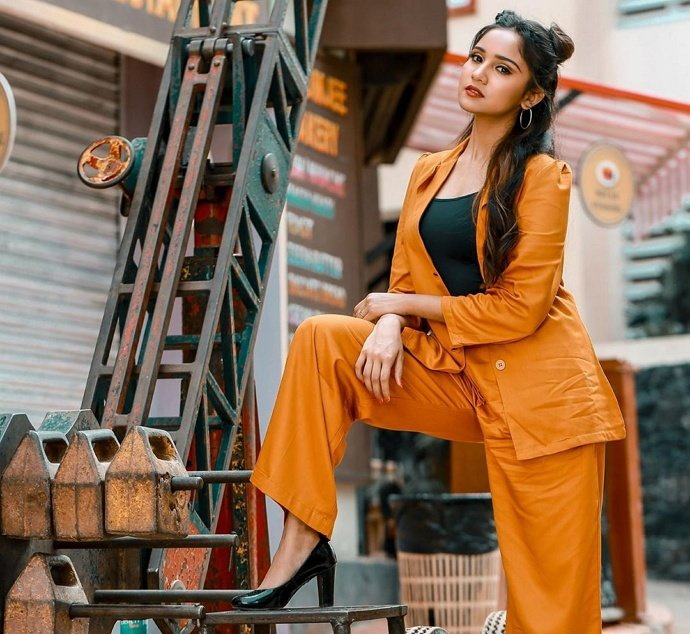 ashi singh