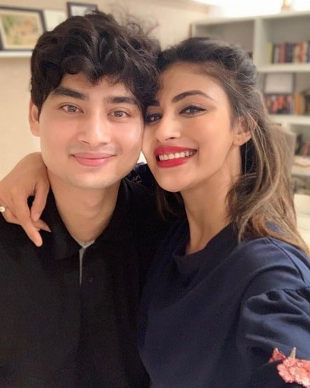 brat mouni roy