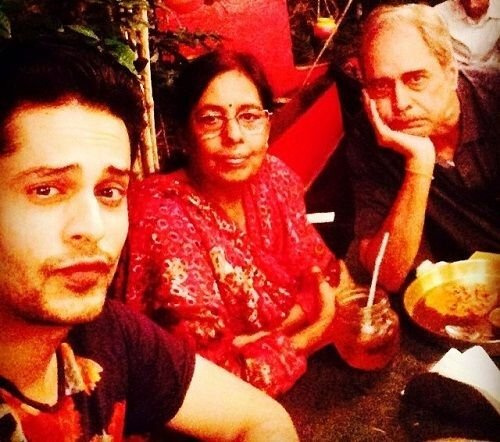 shardul pandit otec