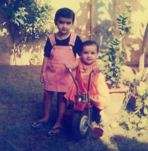 foto de infância de garima singh rathore