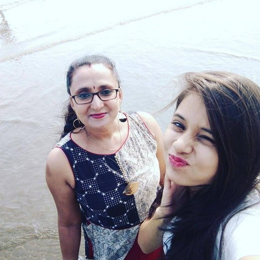 tripti shankhdhar mãe