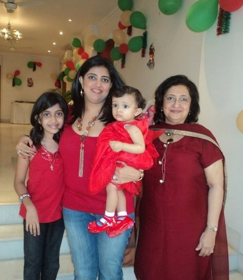 farhan muebleswala hermana