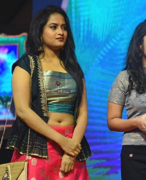 sravani kondapalli