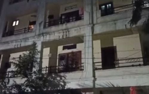 sravani kondapalli dom