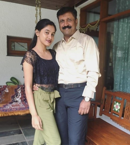 samruddhi jadhav otec
