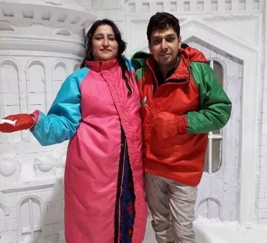 parents de riya kishachandani