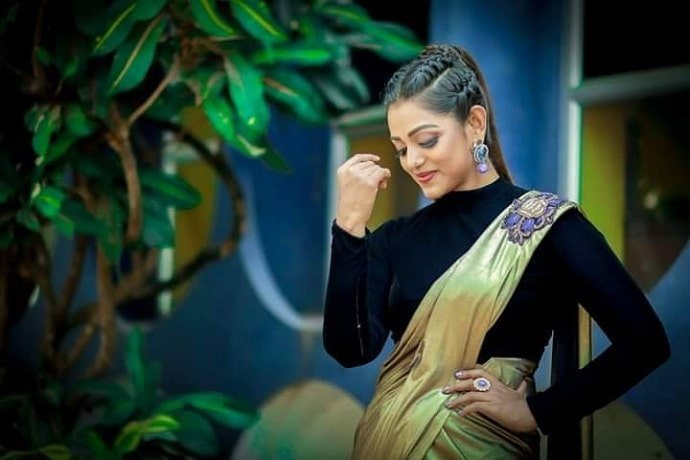 foto meera anil
