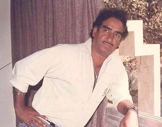 neelam devgan otec