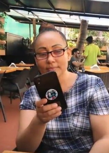 kat cristian mãe